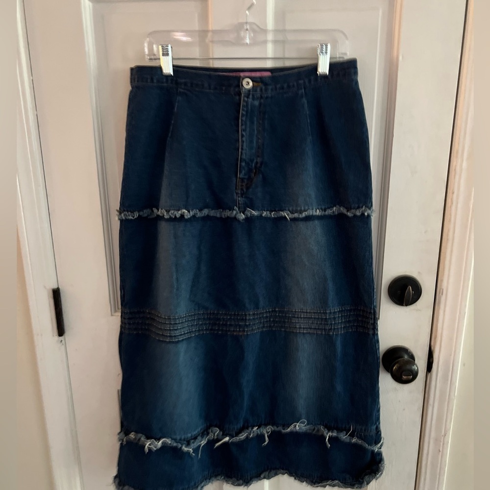 ME AND YOU Y2K Vintage 90’s Frayed Denim Skirt, Size L - Picture 4 of 7